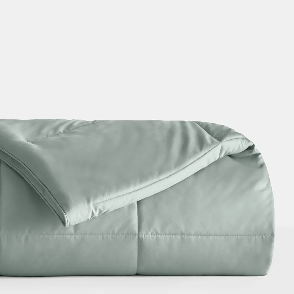 Solid Down-Alternative Comforter (Sale)